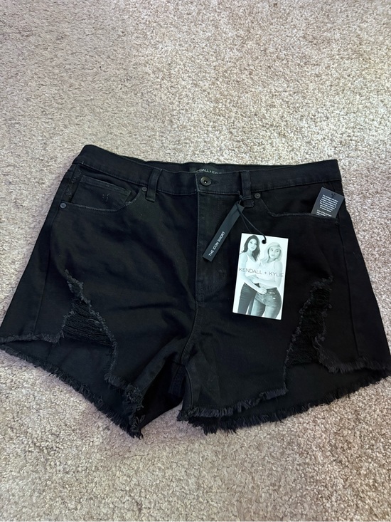 Kendall & Kylie Pants - Kendall & Kylie Black Distressed High-Rise Jean Shorts